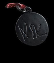 Rhinestone Lipgloss Pendant in Matte Black